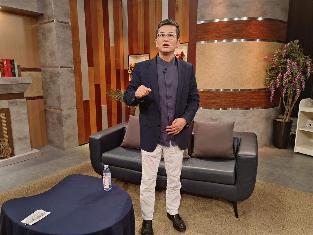 決策者／洪家班出身的實力影星！港產動作片經典反派男星？ 當兵維持功夫靠這招！
