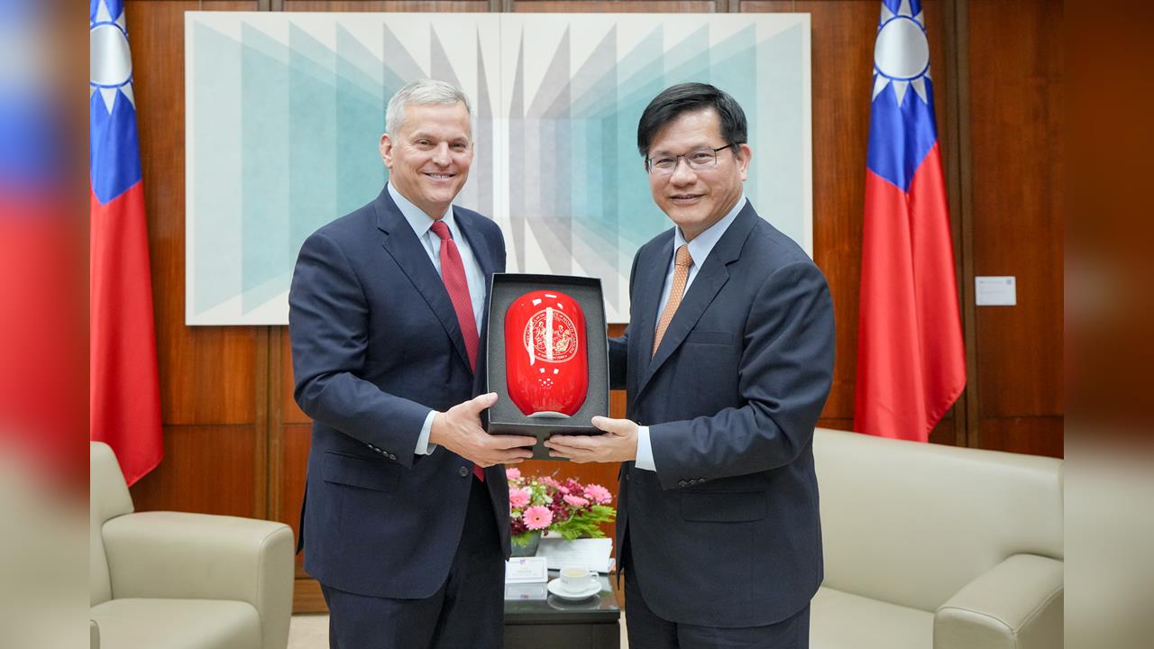 快新聞／會晤美國北卡州長史坦　林佳龍：期許深化AI產業合作、共創繁榮