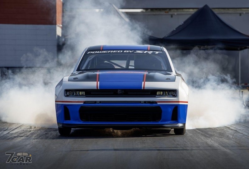 開啟新世代直線加速篇章　Dodge 推出首款 Charger Hustle Stuff Drag P