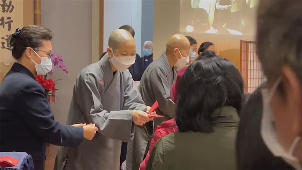 慈濟基金會舉辦冬令圍爐 讓弱勢家庭提前過好年