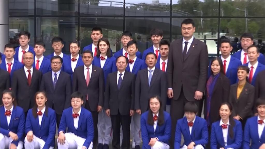 中國和北朝鮮體育交流 中國籃協主席姚明也隨行
