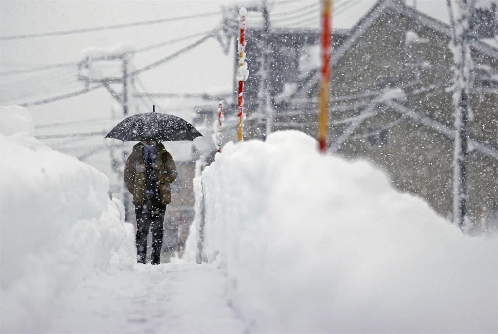 日本北部暴雪「青森連3天積雪逾4米」　北海道低溫－24.6度
