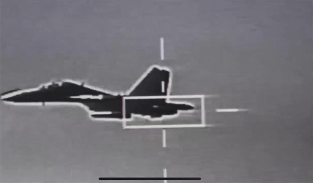 我空軍監控中國軍機畫面曝光　轟6、殲16型飛過「全都錄」