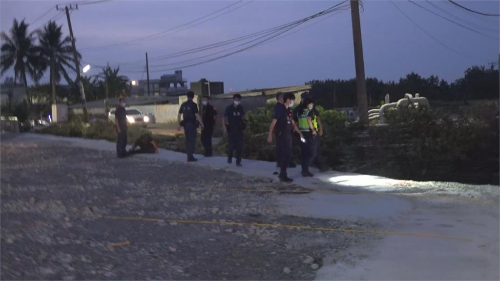 消費糾紛爆兩方人馬大亂鬥 警對空鳴2槍喝斥
