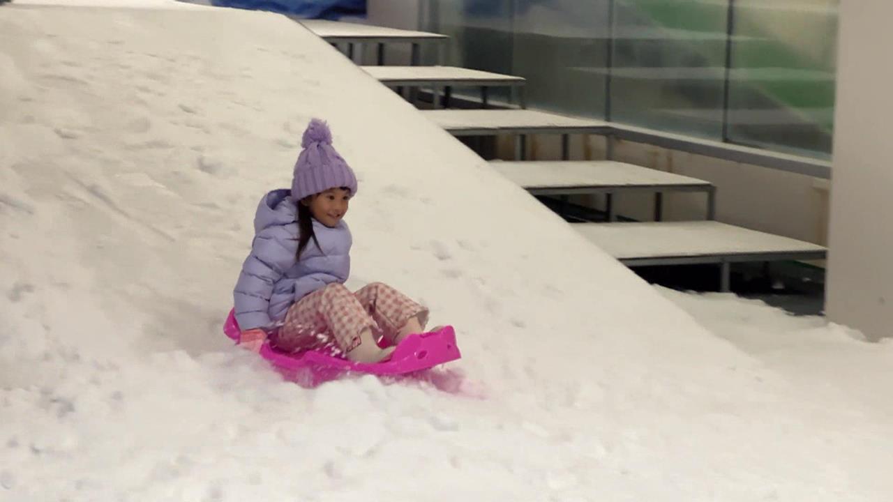 高雄也能「滑雪」？ 高雄滑雪學校享受室內滑雪趣