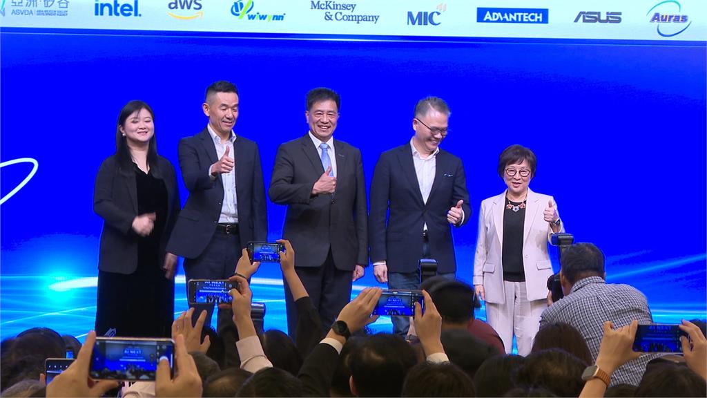 台幣急升影響出口產業獲利　彭双浪：企業應思考加值轉型