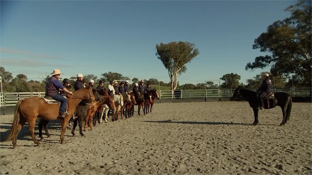 澳洲農莊成心靈診所 騎馬舒緩軍人創傷壓力症候群