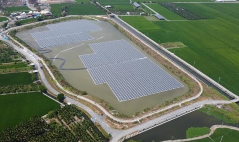 風災後破損光電板棄置惹議　彭啟明：再不處理將強令業者退場