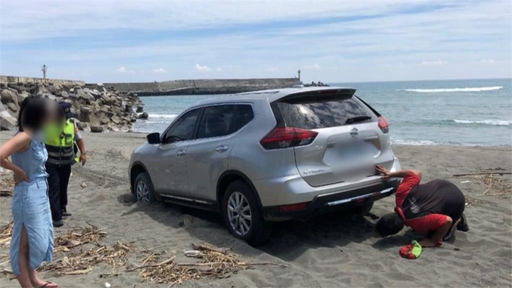 3個月近5次!金樽沙灘再傳車陷沙地
