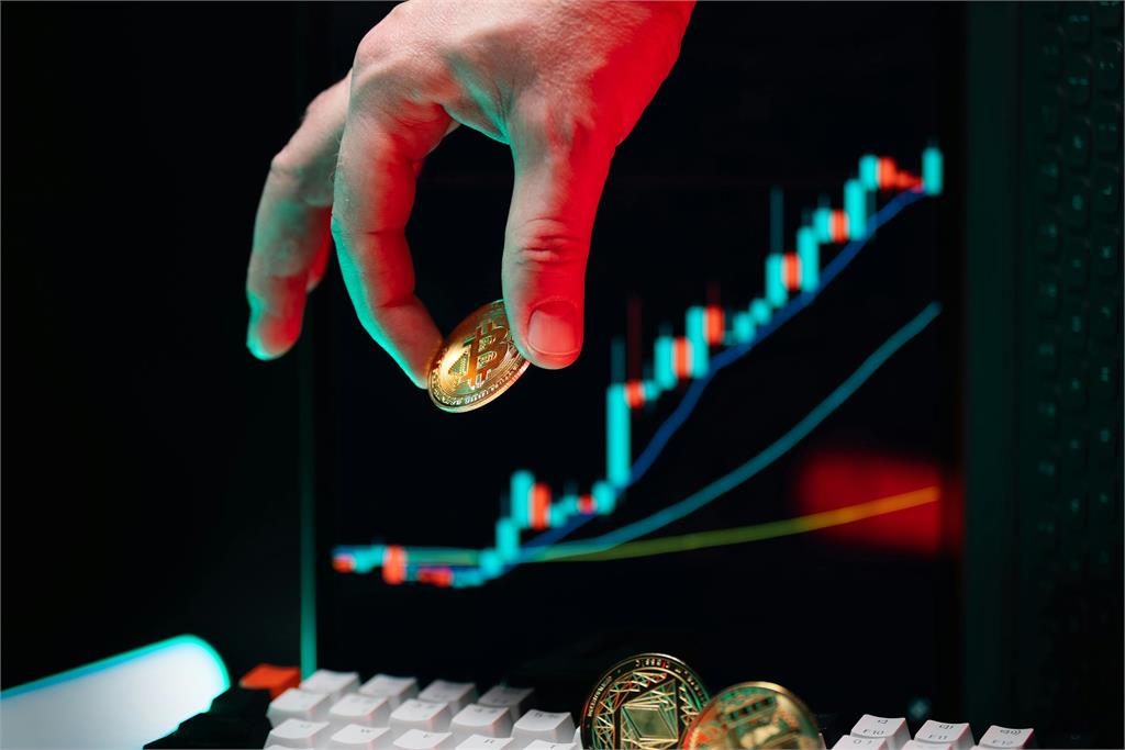 美中貿易緊張降溫 債券投資如何入場與避險？專家這樣說