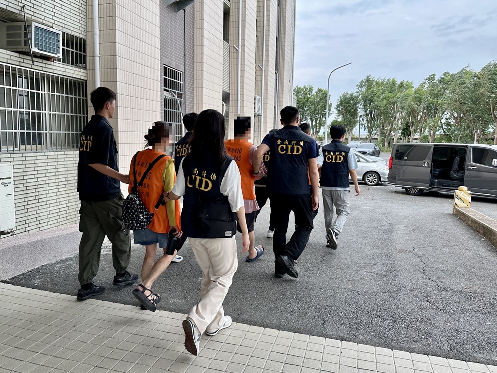 IG加好友誘買虛擬貨幣　破詐欺集團南北逮6人