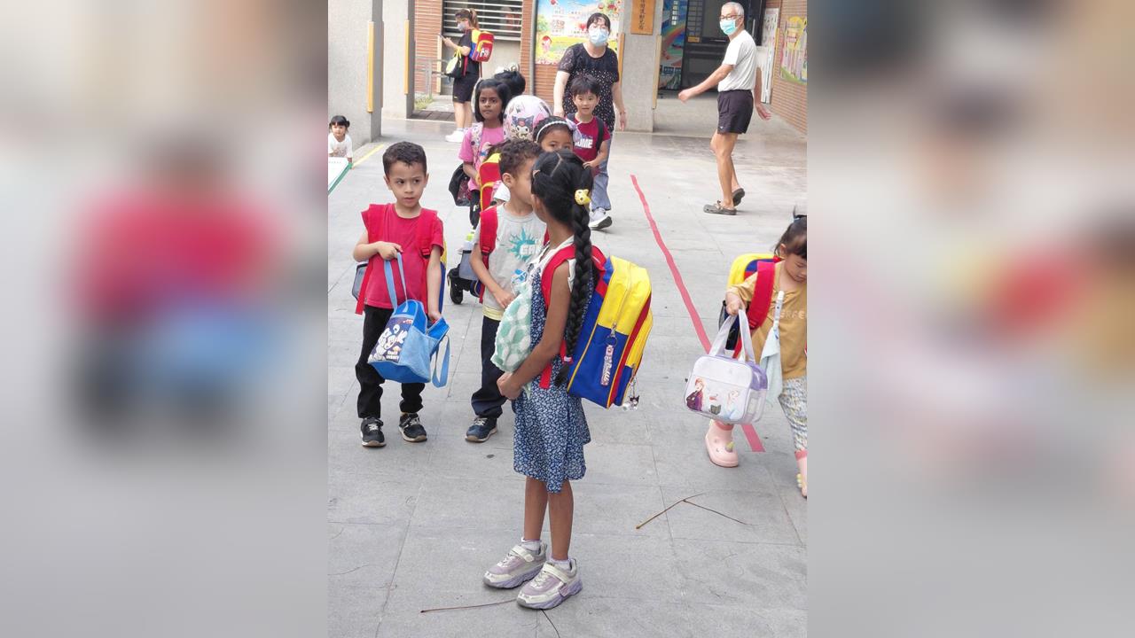 鼓山國小附設幼兒園如「小聯合國」　9人來自5國家
