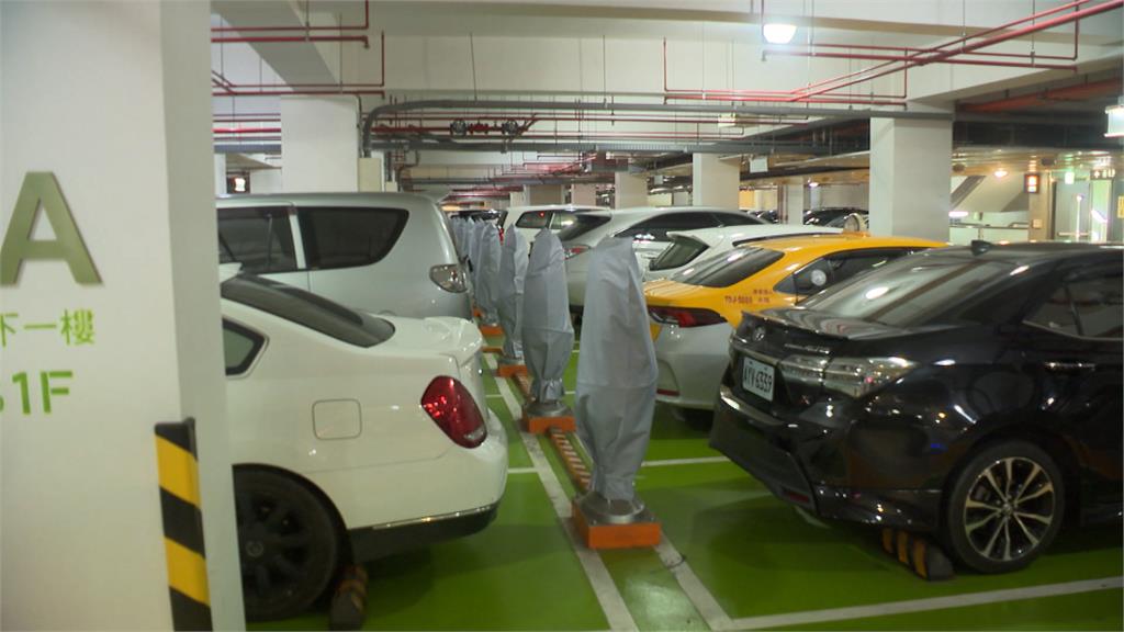 台中電動車充電車格收費上路　這處停車場45支充電樁「被封存」