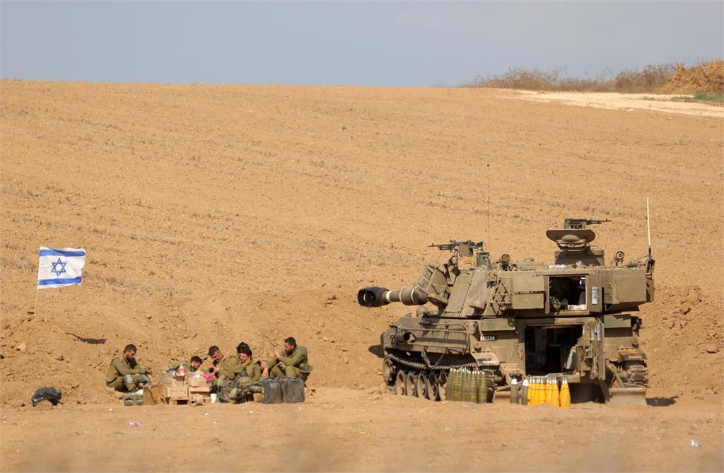 不斷更新／以色列坦克、裝甲車進入北加薩　馬斯克欲提供加薩「星鏈」遭拒