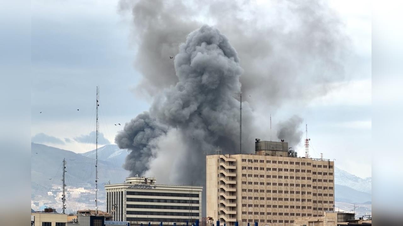 哈米尼遭美軍「突襲斬首」亡 全球伊朗人跳「川普舞」慶祝搭配1神曲