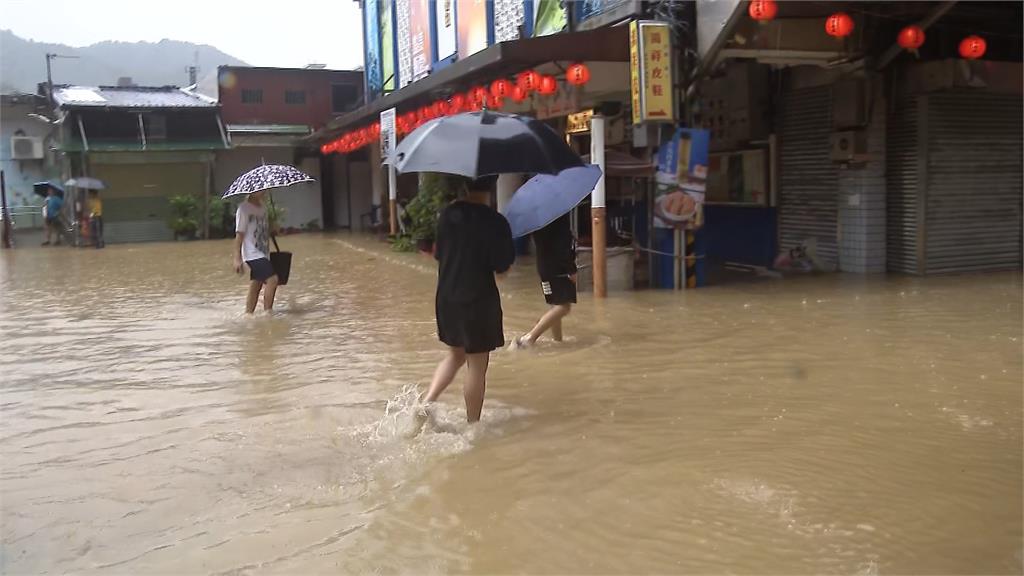 山陀兒豪雨狂炸！　新北瑞芳老街一天內淹三次