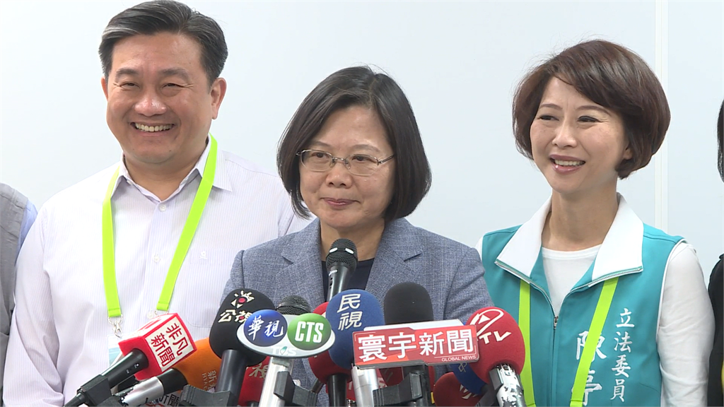 快新聞／韓國瑜稱大使館有200個 蔡英文驚呆：他真的是在選總統嗎？