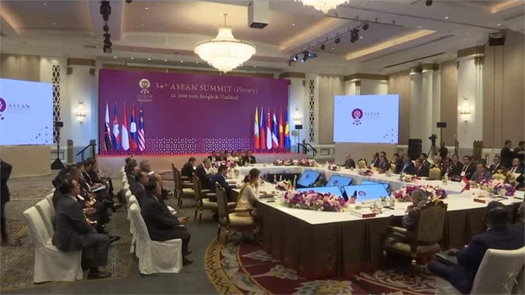 東協峰會曼谷登場 聚焦貿易、南海主權議題