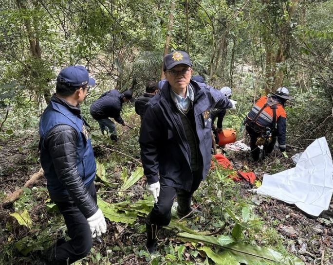 花蓮載屍男謊報路線　死者頭七才痛哭供出棄屍地點