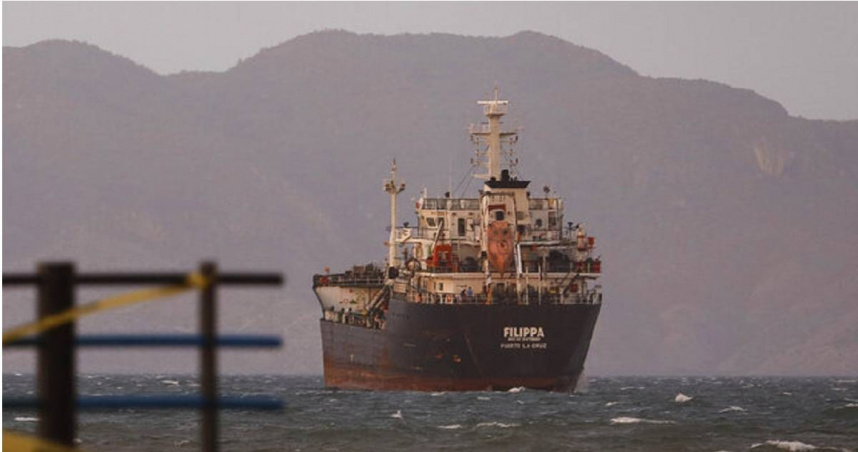 美國首度在委內瑞拉外海扣押油輪!油價應聲上漲