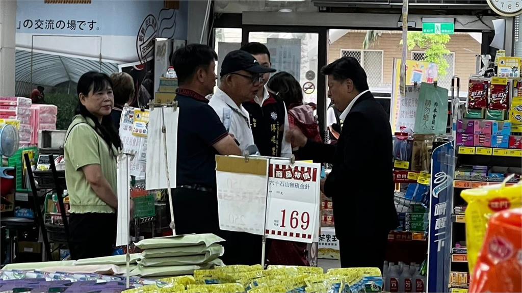 傅崐萁立院翹班回花蓮！現身超市「做1事」被目擊...他怒轟：不罷免你罷免誰？