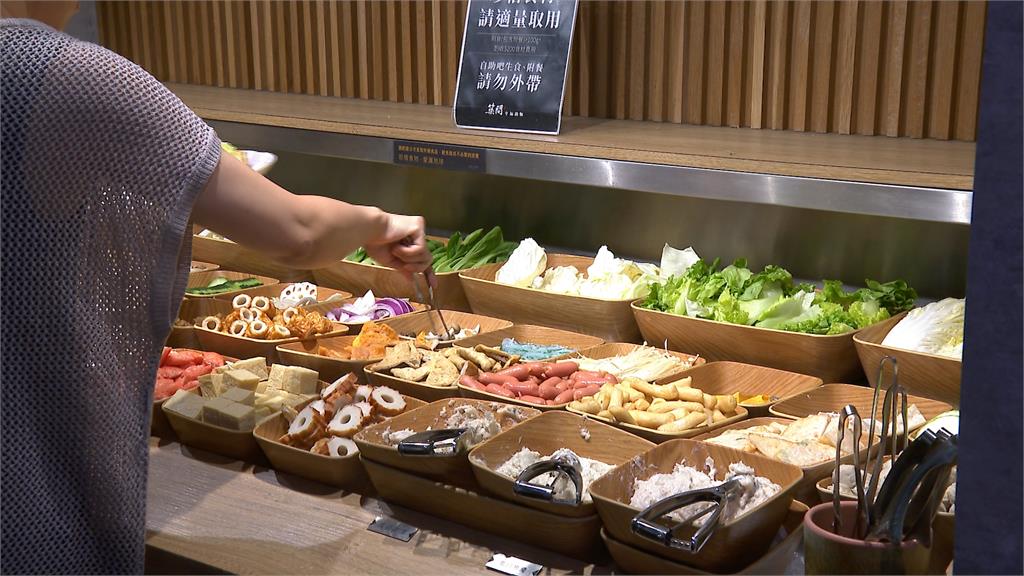 菜價漲翻天、買不下手？　網友：吃到飽火鍋實現「蔬菜自由」