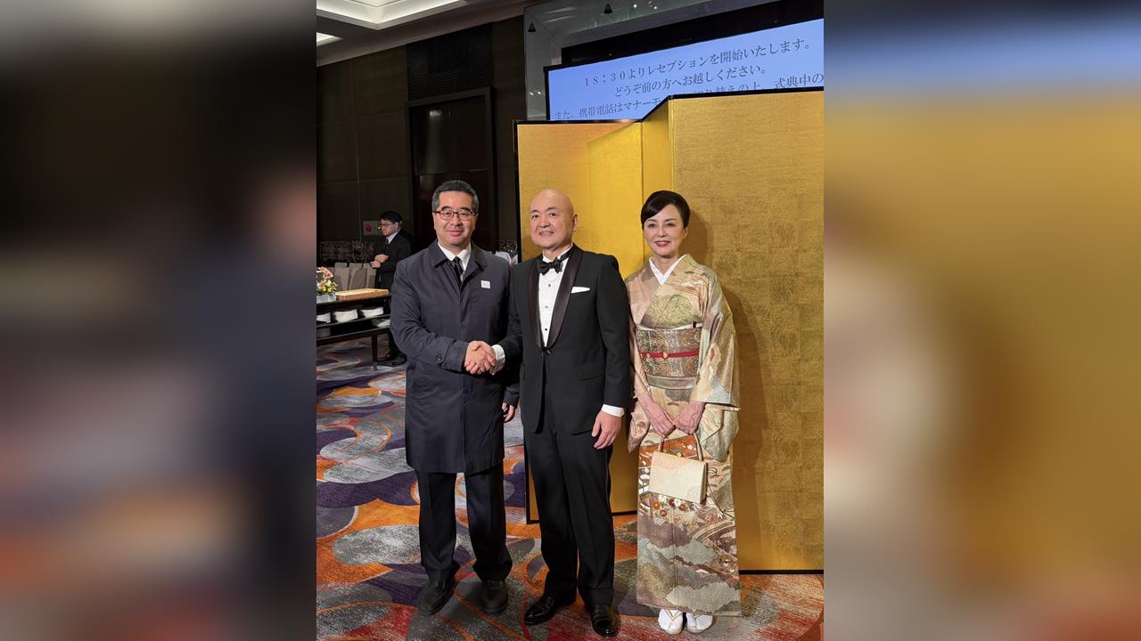 快新聞／蕭旭岑分享與日本駐台代表合照　湧上千留言酸：這位比科長大嗎？