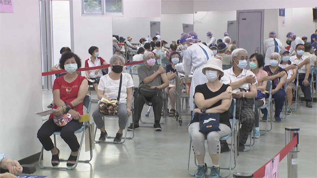 加開混打！　週五預約.週六開打　想清楚！　AZ混打副作用更強