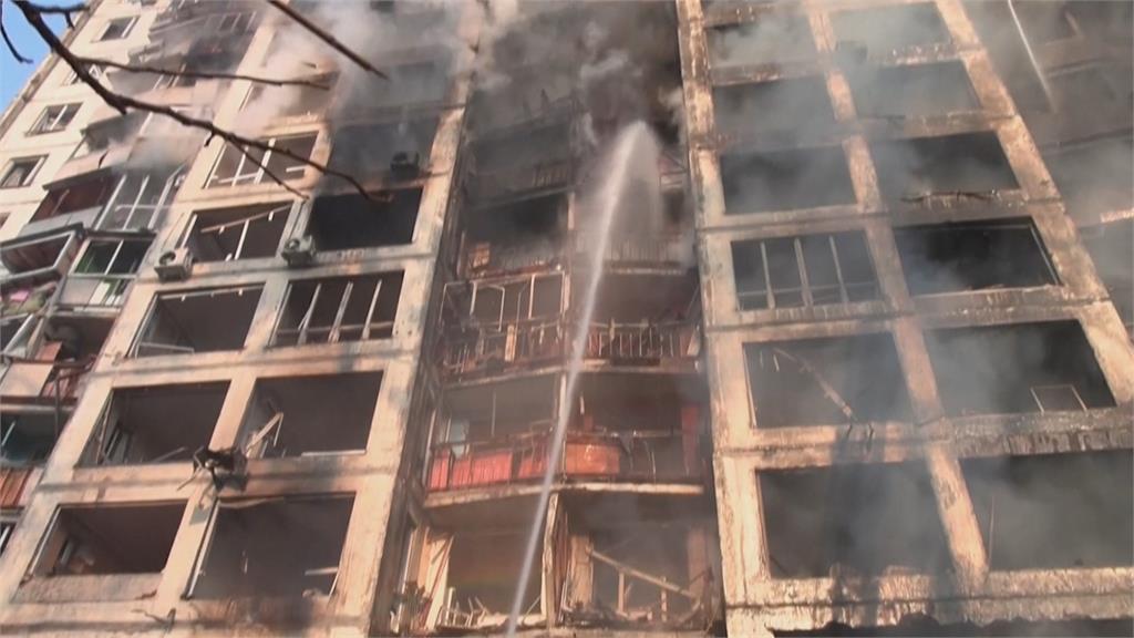 俄軍鎖定基輔住宅區猛炸　至少4死、近40人受傷