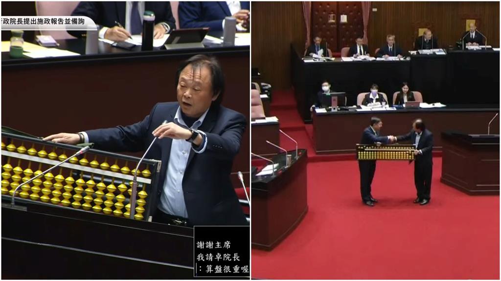 【有片】王世堅「超大算盤」搬上質詢台　卓榮泰笑了！韓國瑜：很重齁