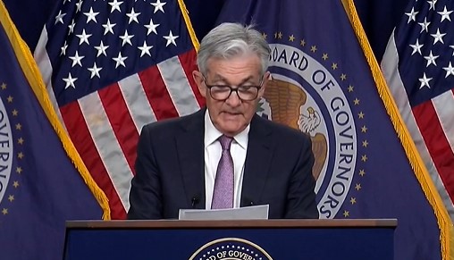 S&P500反覆測試年線　聯準會：經濟未有疲弱現象