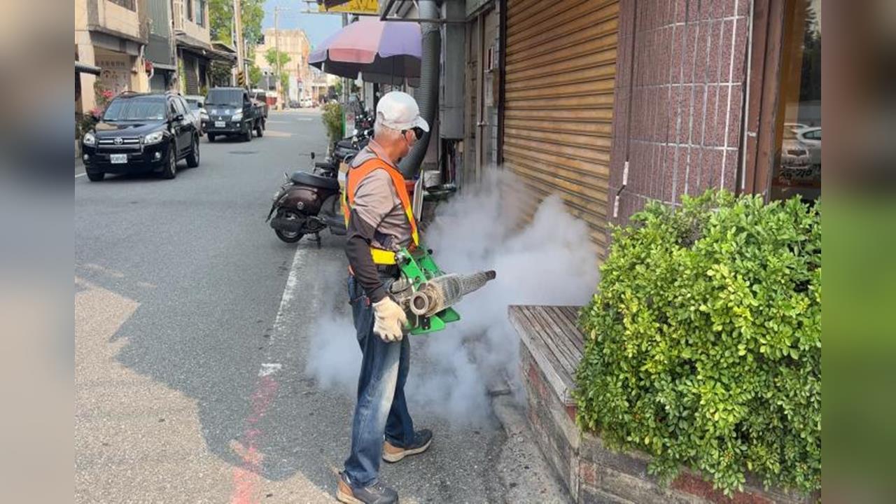 「這一縣市」黑蚊子多啊！ 公所熱點噴藥除小黑蚊大作戰
