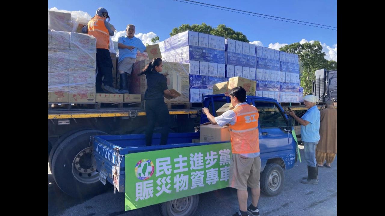 花蓮光復災情慘　綠率隊救災、藍白不見蹤影？