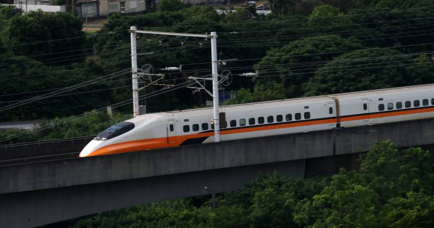 百餘人受到影響！通車18年首次「過站不停」　高鐵列車駕駛遭記過處分