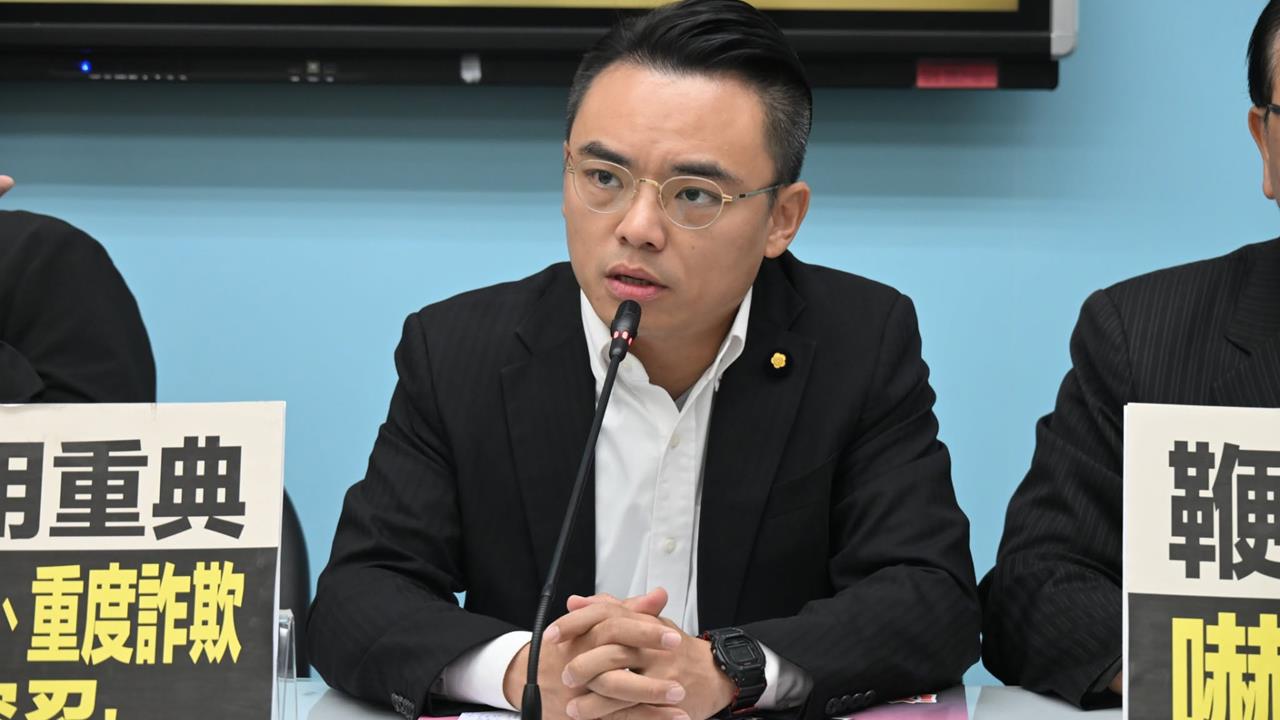 被踢出「林口大家庭」LINE群！洪孟楷還原時間線：並非已讀不回