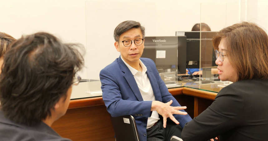 財政分配優先照顧領國保年金長者 鍾佳濱籲檢討中央與地方補助比例