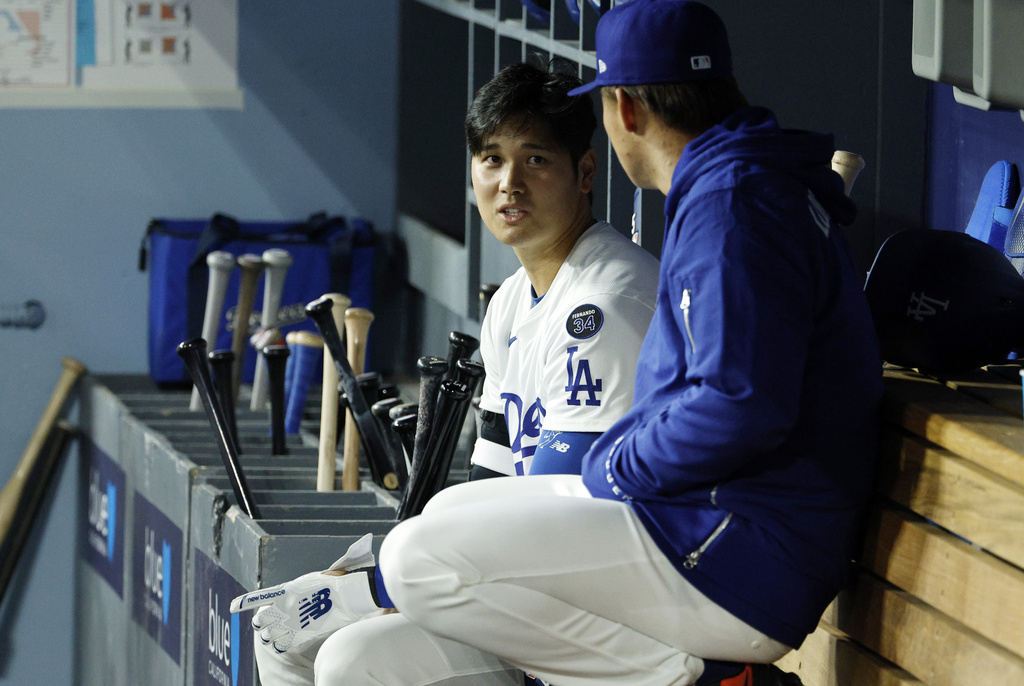 MLB／大谷翔平廣告POSE爆紅！好麻吉山本由伸笑稱:下次也想學