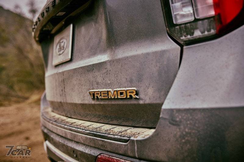 加強越野性能　Ford 預告 Explorer Tremor 即將登場