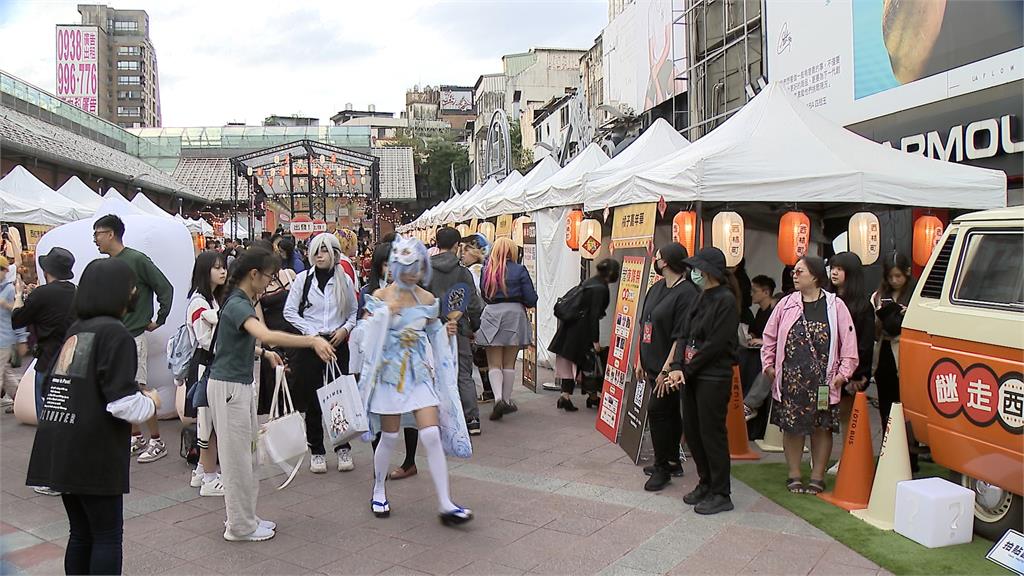 遊戲集團西門町辦「夜嗨季」　人氣樂團表演吸人潮