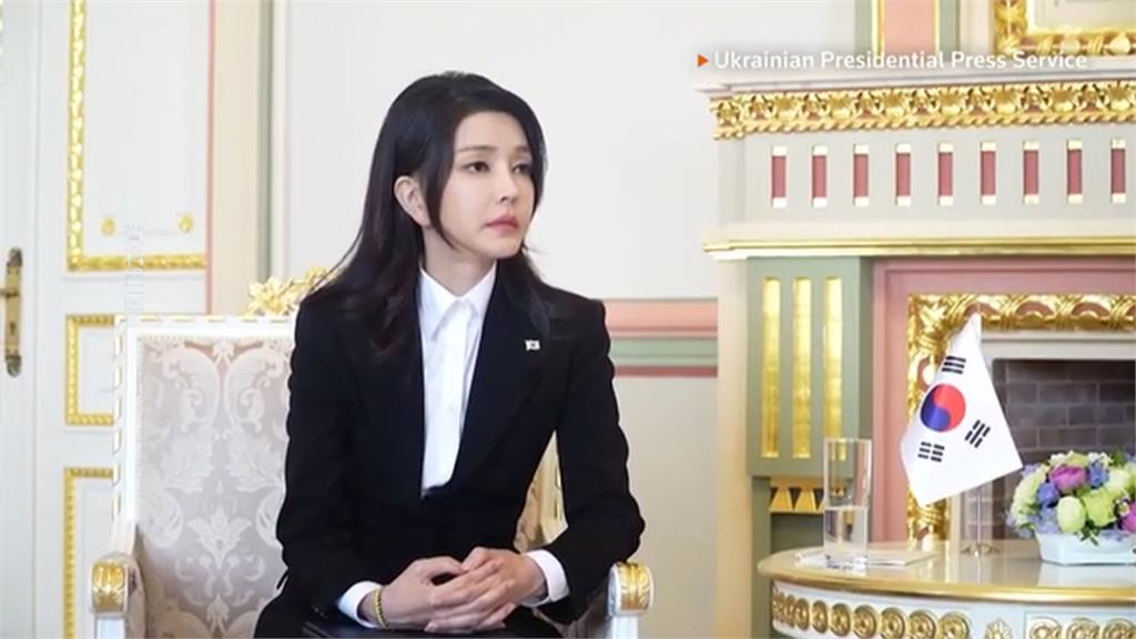 南韓史上頭一遭！　前第一夫人金建希涉貪「嫌疑人身分」公開到案