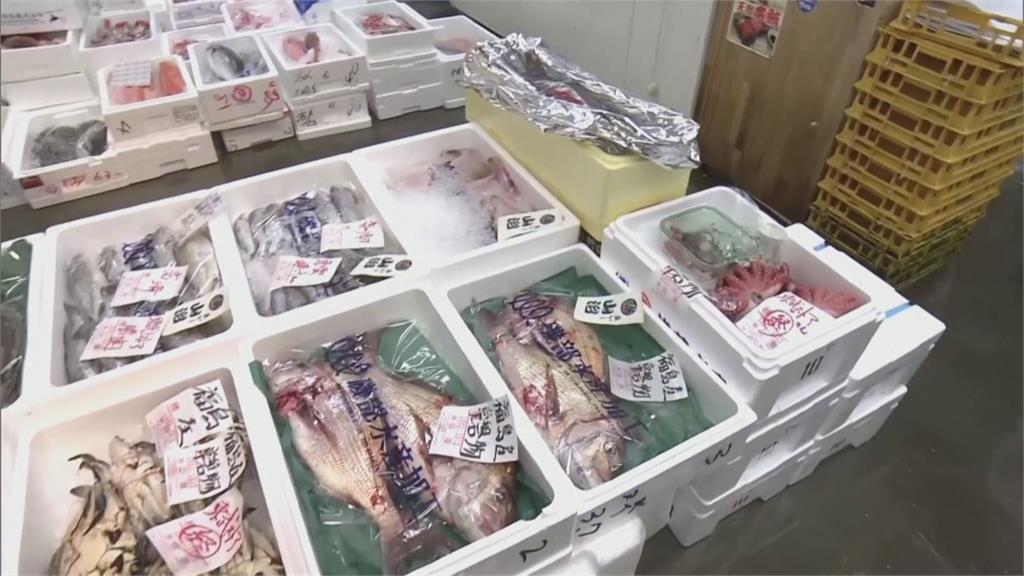 中國禁令衝擊日本漁業　岸田訪豐洲市場大啖福島章魚