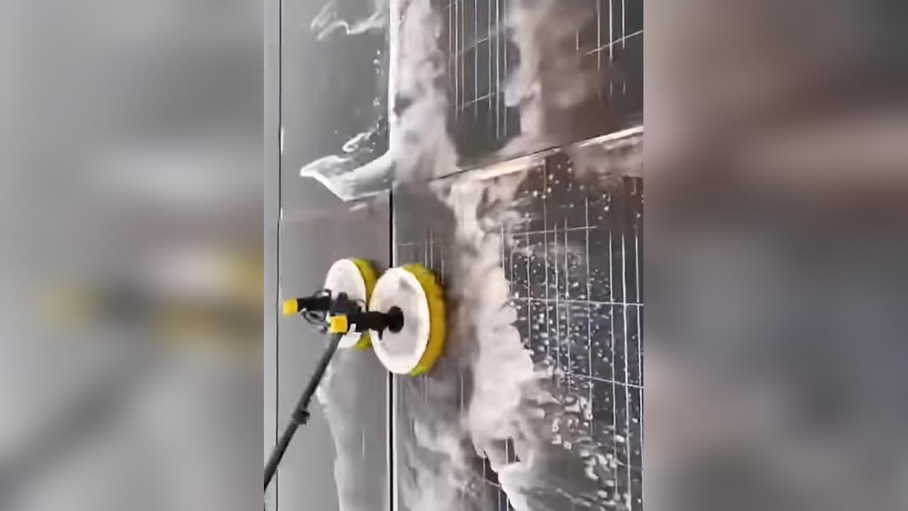 快新聞／謠言滿天飛！網流傳水庫光電板「藥水清洗影片」　經濟部秀證據打臉