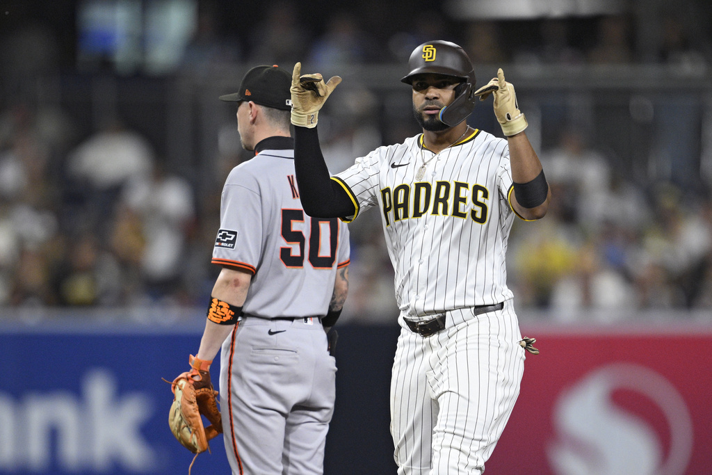 MLB(影)/Bogaerts全壘打空歡喜一場! 因球迷干擾守備被沒收還出局