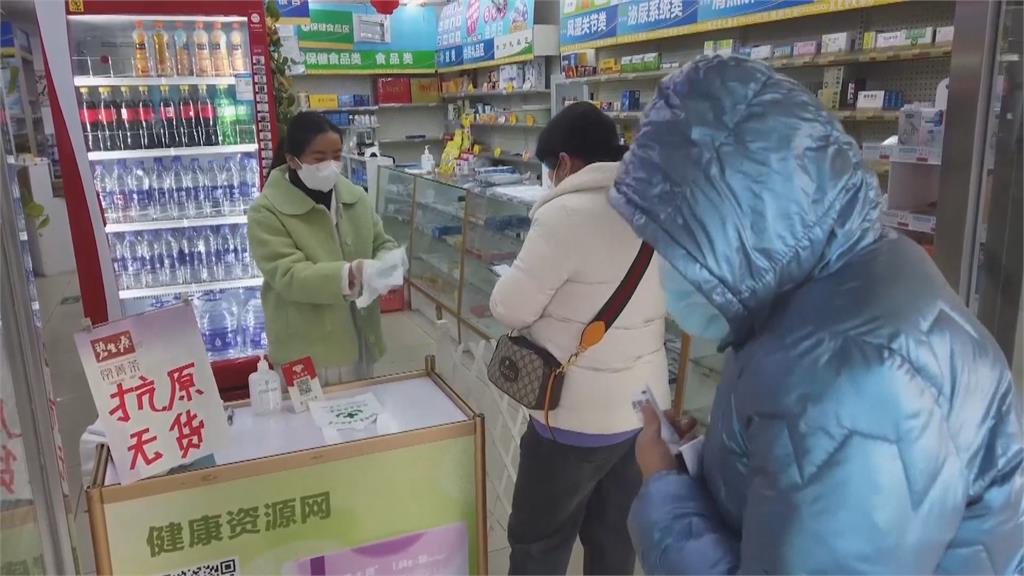 中國疫情大爆發！　民間竟謠傳「水蜜桃罐頭」可治新冠？