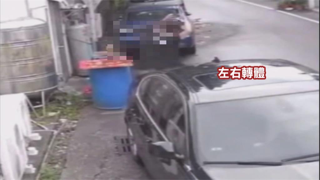 把馬路當成拳擊館！　黑衣惡煞埋伏打人前先熱身、跳躍