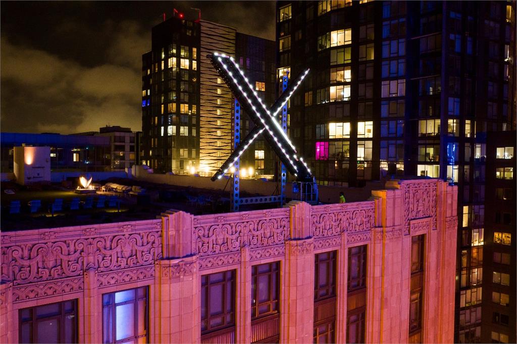 馬斯克旗下聊天機器人Grok生成性影像惹議　印尼大馬率先封禁