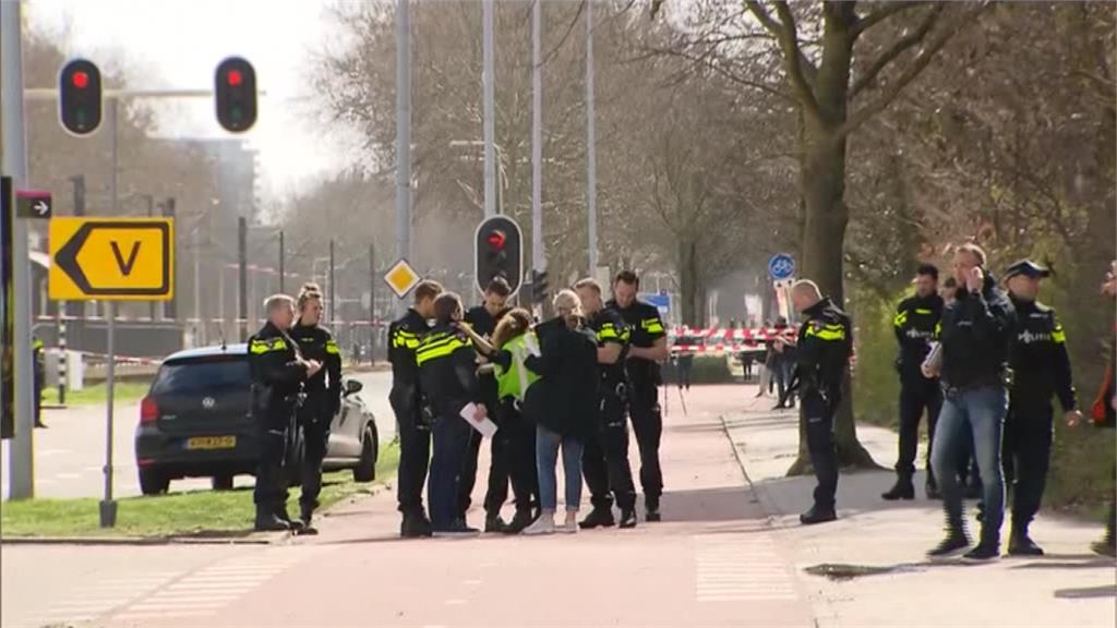 荷蘭電車站槍擊案3死 警逮1土裔嫌犯