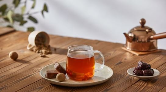 冷天必喝！ 健管師揭「2大祛寒茶飲」：對付手腳冰冷、疲勞超有效