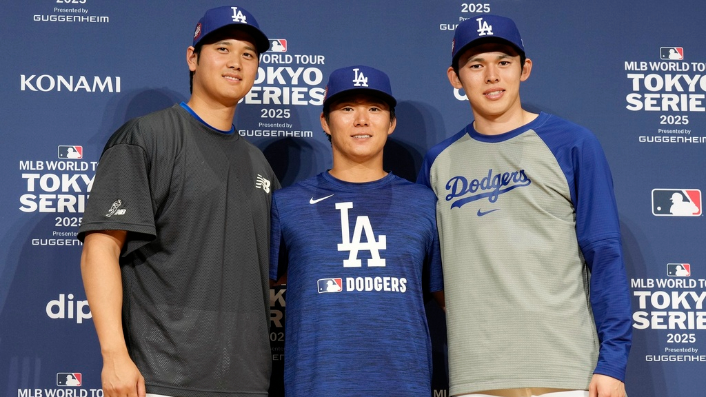 MLB／道奇總教練羅伯斯出席記者會　透露「日籍三本柱」使用說明書