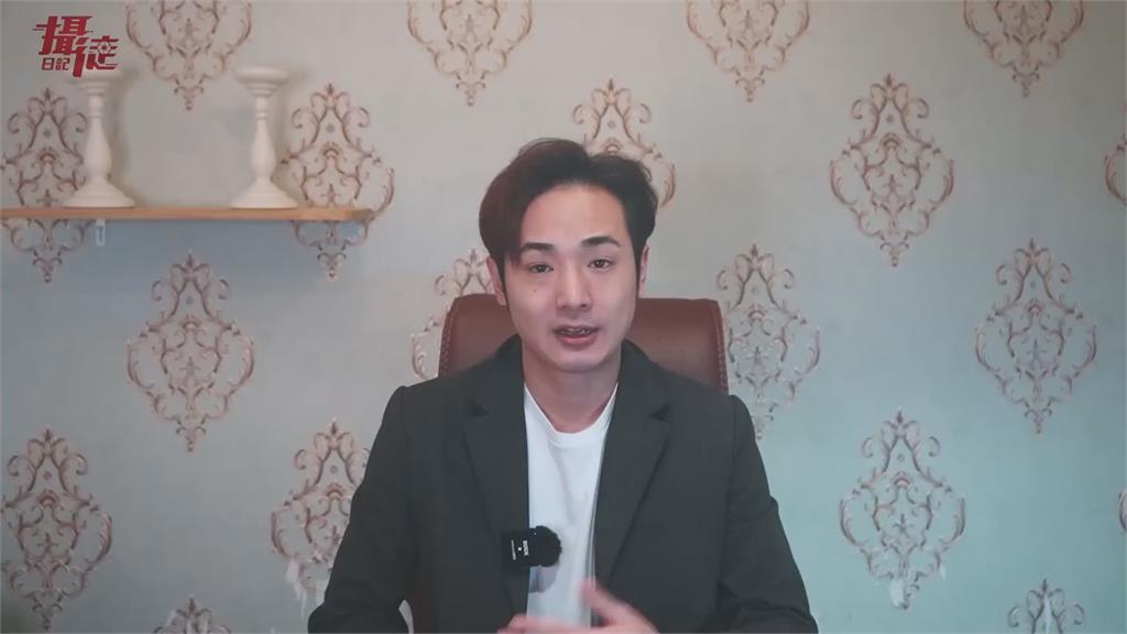 太欺人！中國司機嗑泡麵沒戴口罩被罰　網紅怒批：你們都不用吃飯是不是